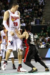 Нов китайски гигант може да стане най-високият в НБА